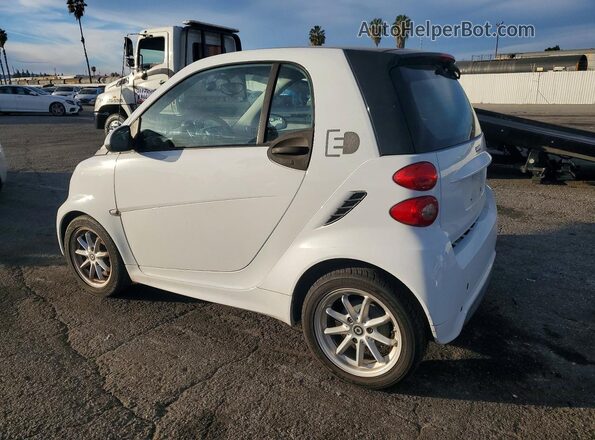 WMEEJ9AAXGK845484 2016 SMART FORTWO Белый Задняя правая четверть