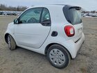2017 Smart Fortwo White vin: WMEFJ5DA2HK170997 2017 Smart Fortwo White vin: WMEFJ5DA2HK170997