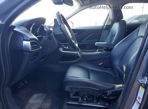 SADCJ2GX4JA237664 2018 JAGUAR F-PACE Серый Вид панели приборов