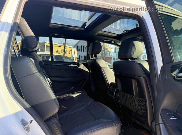 4JGDF6EE9KB220795 2019 MERCEDES-BENZ GLS White უკანა სალონის ხედი
