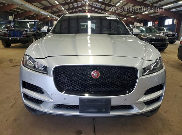 SADCJ2GX9JA290635 2018 JAGUAR F-PACE Серебряный Вид сзади