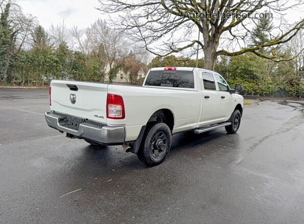 3C6UR5HL2PG614435 2023 RAM 2500 Белый Вид спереди