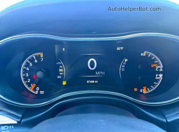 1C4RJFAGXKC670384 2019 JEEP GRAND CHER Бордовый Вид щитка приборов