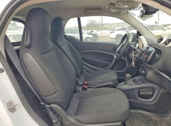 WMEFJ5DA2HK170997 2017 SMART FORTWO White Rear interior view