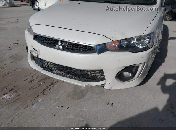 JA32U2FUXHU002666 2017 MITSUBISHI LANCER Белый Вид спереди