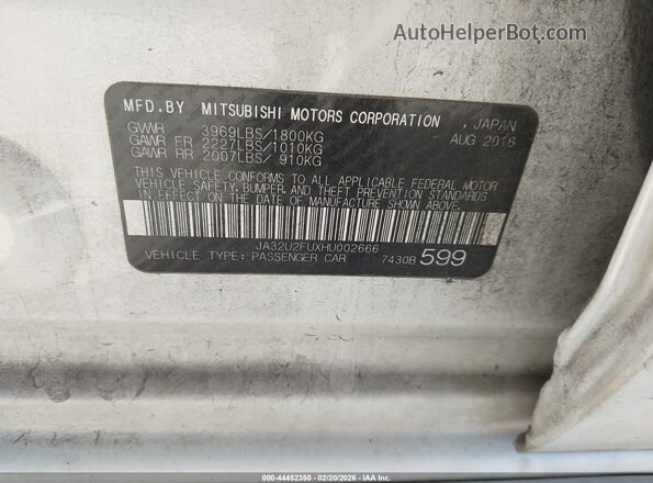 JA32U2FUXHU002666 2017 MITSUBISHI LANCER Белый Вид подкапотного пространства