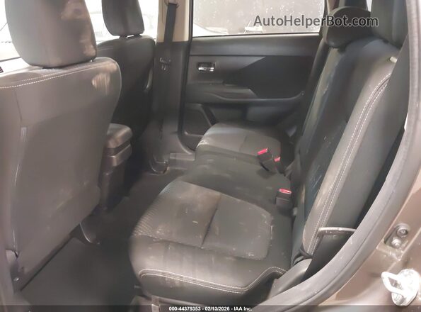 JA4AD2A32HZ054706 2017 MITSUBISHI OUTLANDER Серый Вид наклейки с VIN-кодом