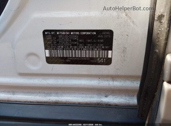 JA4AD2A32LZ009239 2020 MITSUBISHI OUTLANDER Белый Вид подкапотного пространства