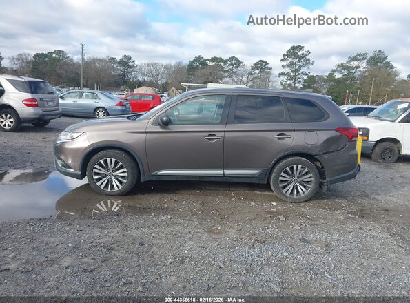 JA4AD2A37KZ048388 2019 MITSUBISHI OUTLANDER Champagne Панорамный вид салона 360°