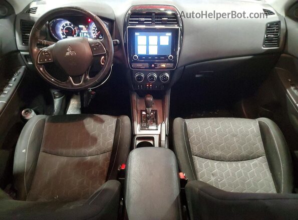 JA4AJ4AW0LU603372 2020 MITSUBISHI RVR Красный Вид панели приборов