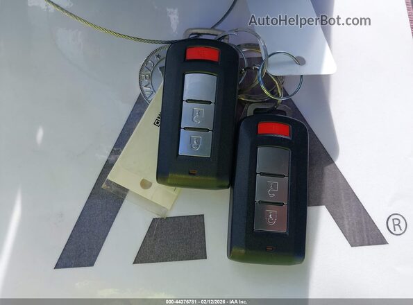 JA4AP4AW5HZ018439 2017 MITSUBISHI OUTLANDER SPORT Синий Вид панели приборов