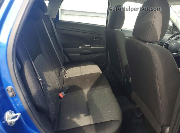 JA4APVAU6MU013942 2021 MITSUBISHI OUTLANDER Blue Vista interior trasera
