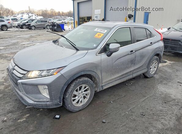 JA4AS3AA4JZ039463 2018 MITSUBISHI ECLIPSE Silver Vista tres cuartos delantera izquierda