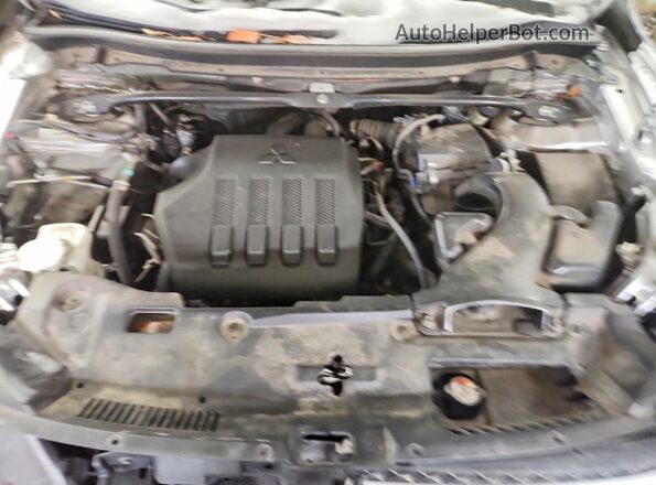 JA4AT3AA4KZ031829 2019 MITSUBISHI ECLIPSE Серебряный Вид задней части салона