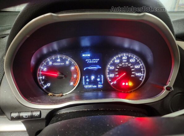 JA4AT3AA4KZ031829 2019 MITSUBISHI ECLIPSE Серебряный Вид щитка приборов