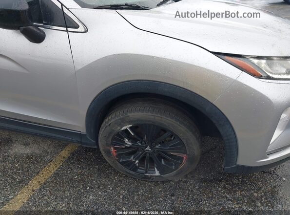 JA4AT4AA8JZ048072 2018 MITSUBISHI ECLIPSE CROSS Серебряный 
