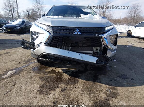 JA4ATUAA1RZ033182 2024 MITSUBISHI ECLIPSE CROSS Серебряный Вид спереди