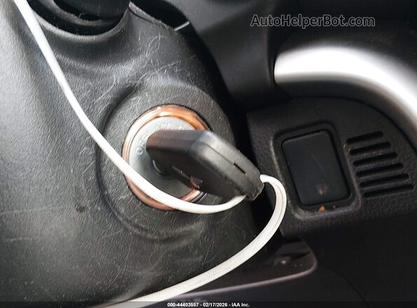 JA4ATUAA2PZ001192 2023 MITSUBISHI ECLIPSE CROSS Серебряный Вид панели приборов