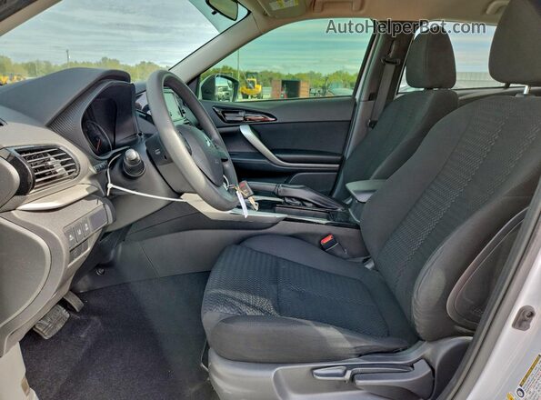 JA4ATUAA7PZ000314 2023 MITSUBISHI ECLIPSE White Widok wnętrza z przodu