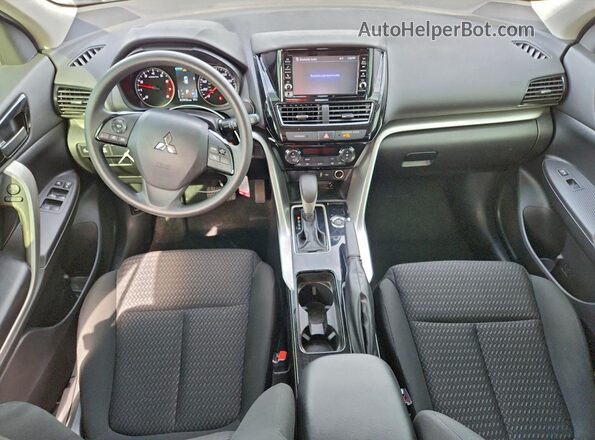 JA4ATUAA7PZ000314 2023 MITSUBISHI ECLIPSE White Widok deski rozdzielczej