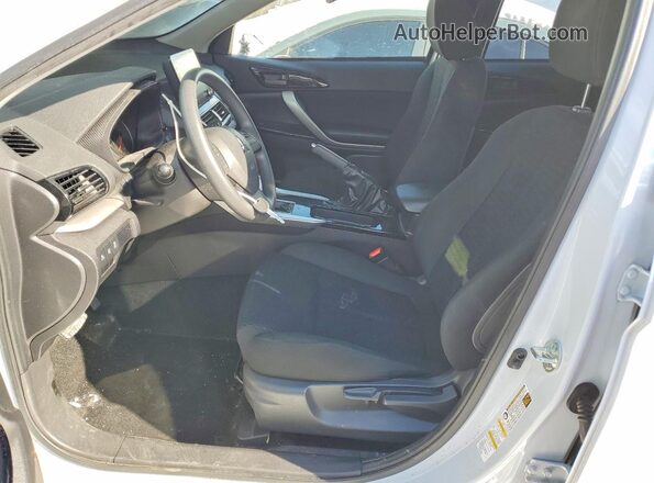 JA4ATVAA5PZ003928 2023 MITSUBISHI ECLIPSE Белый Вид салона спереди