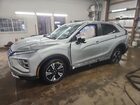2026 Mitsubishi Eclipse Cross Se Серебряный vin: JA4ATWAA0TZ005442 Damage: Left Front Fender, Dent(S) W/ Paint Dmg, > 12 Inches