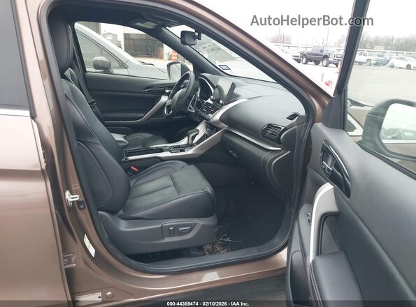 JA4ATWAA6PZ005452 2023 MITSUBISHI ECLIPSE CROSS Коричневый Вид салона спереди