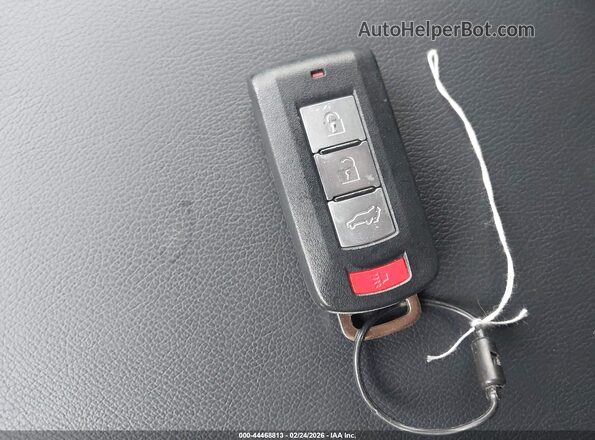 JA4ATWAA9SZ045176 2025 MITSUBISHI ECLIPSE CROSS Белый Вид панели приборов