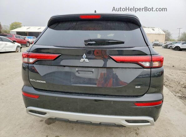 JA4J3VA85RZ033625 2024 MITSUBISHI OUTLANDER Black Rear view