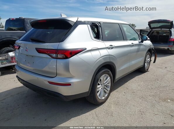 JA4J4TA86PZ028822 2023 MITSUBISHI OUTLANDER Серебряный Задняя правая четверть
