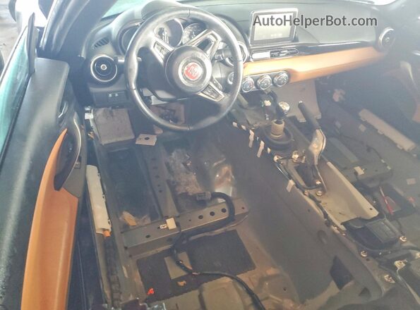 JC1NFAEK2H0116166 2017 FIAT 124 Черный Вид панели приборов