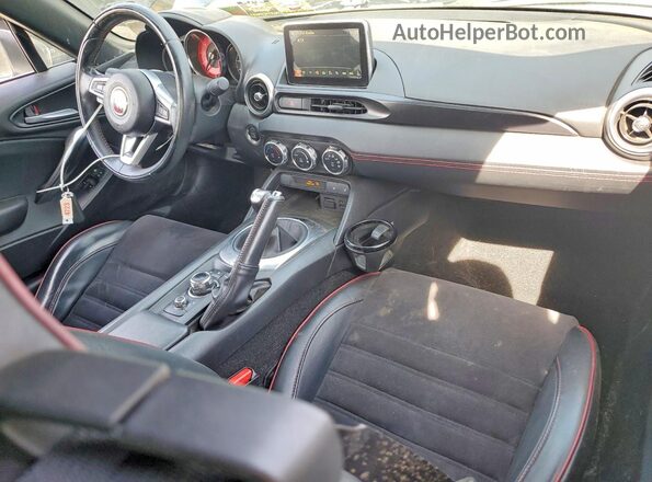 JC1NFAEK2J0136410 2018 FIAT 124 Silver Widok deski rozdzielczej