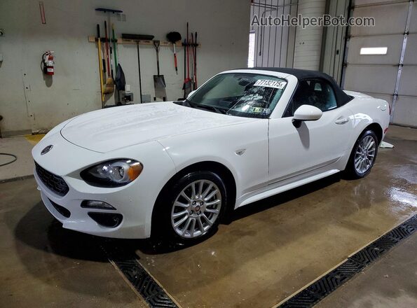 JC1NFAEK3H0106844 2017 FIAT 124 Белый Передняя левая четверть