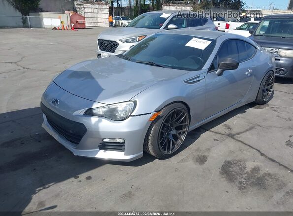 JF1ZCAB1XG9604631 2016 SUBARU BRZ Серебряный Передняя левая четверть