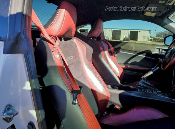 JF1ZCAD12L9700518 2020 SUBARU BRZ White Widok tylnych siedzeń