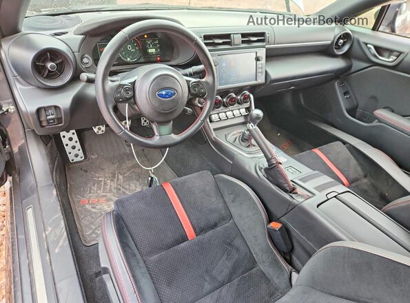 JF1ZDBE13R9702434 2024 SUBARU BRZ Gray Vista del salpicadero