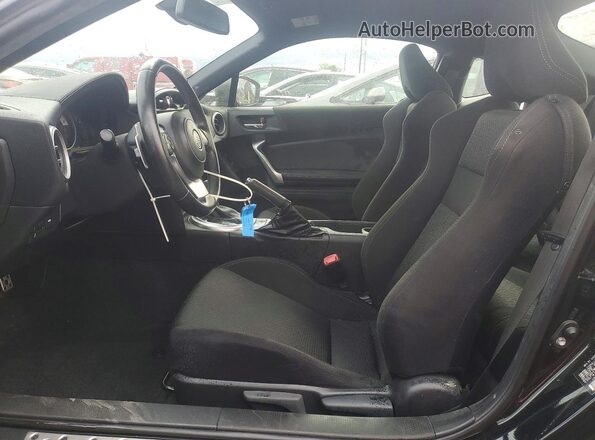 JF1ZNAA19L8753687 2020 TOYOTA 86 Черный Вид салона спереди