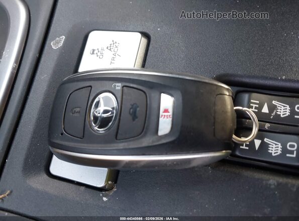 JF1ZNBE11S9757984 2025 TOYOTA GR86 Gray Vista del salpicadero