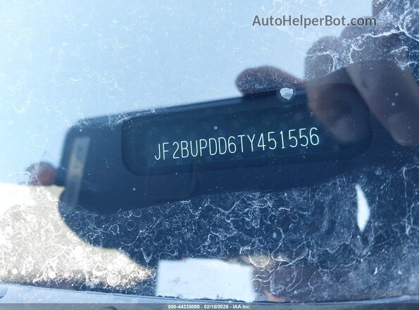 JF2BUPDD6TY451556 2026 SUBARU OUTBACK White Vista del compartimento del motor