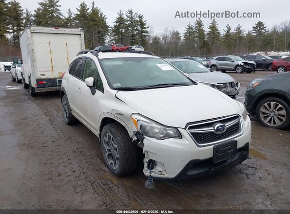 JF2GPADC4G8313425 2016 SUBARU CROSSTREK White Przód prawy