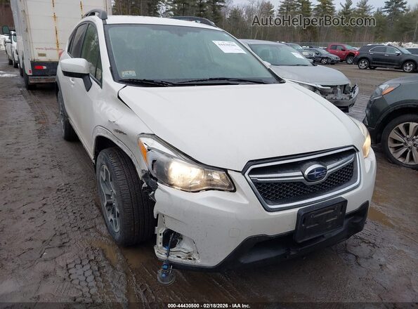 JF2GPADC4G8313425 2016 SUBARU CROSSTREK White Widok z przodu