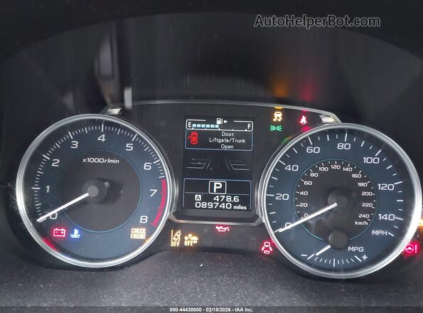 JF2GPADC4G8313425 2016 SUBARU CROSSTREK White Widok tylnych siedzeń