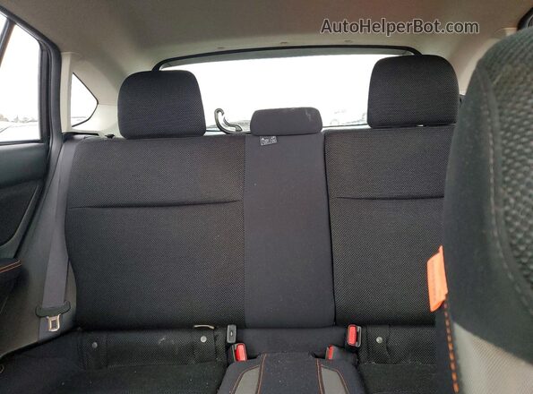 JF2GPADC6H8265461 2017 SUBARU CROSSTREK Gray Vista de los asientos traseros