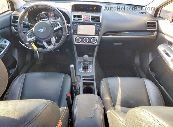 JF2GPANC1H8215274 2017 SUBARU CROSSTREK White Widok deski rozdzielczej