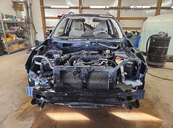 JF2SJABC8JH571582 2018 SUBARU FORESTER 2.5 Синий Вид спереди
