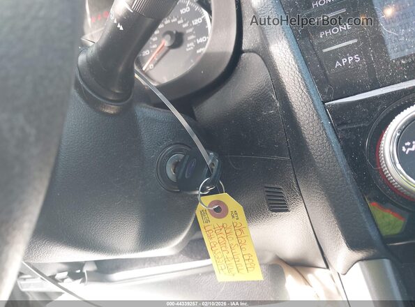 JF2SJADC3GH516107 2016 SUBARU FORESTER 2.5 Серебряный Вид панели приборов