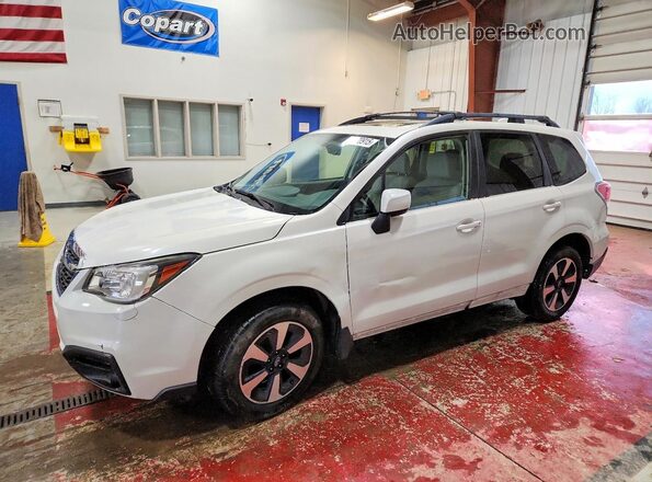 JF2SJAEC4HH432782 2017 SUBARU FORESTER 2.5 Белый Передняя левая четверть