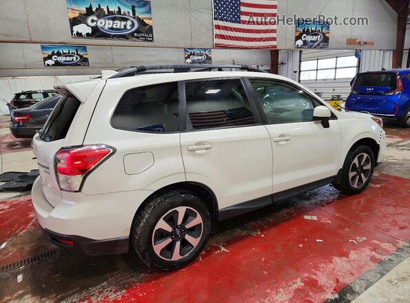 JF2SJAEC4HH432782 2017 SUBARU FORESTER 2.5 Белый Задняя правая четверть