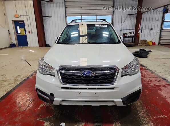 JF2SJAEC4HH432782 2017 SUBARU FORESTER 2.5 Белый Вид спереди