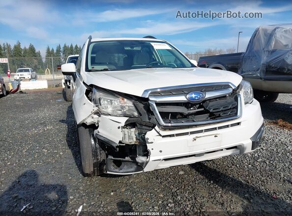 JF2SJAEC7HH479322 2017 SUBARU FORESTER 2.5 Белый Вид спереди